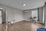 717 20th St - Photo 10