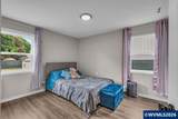 717 20th St - Photo 16