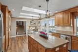1423 35th Av - Photo 12