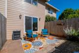 2190 Maplewood Dr - Photo 36