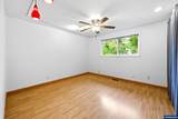 1035 Chestnut St - Photo 24