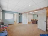 950 Uglow - Photo 30