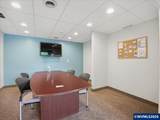 950 Uglow - Photo 31