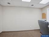 950 Uglow - Photo 41