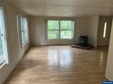 3100 Turner - Photo 4