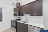 2528 Gilbert St - Photo 9