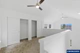 2592 Gilbert St - Photo 15