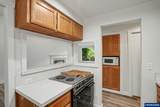 675 Fairview Av - Photo 12