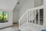 675 Fairview Av - Photo 16