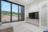 17526 Abiqua Rd - Photo 8