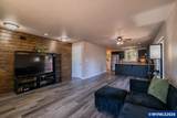 1055 Grove St - Photo 4