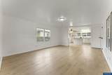 570 10th - Photo 9