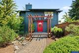 1723 Lincoln St - Photo 2