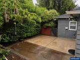 2550 Summer St - Photo 6