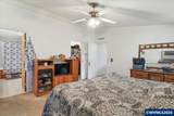 4166 Riverside Dr - Photo 20