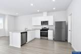 1139 Parkside Av - Photo 5