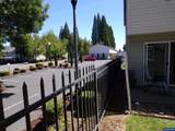 4792 Lancaster  #100 Dr - Photo 18