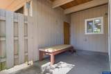 1740 Woodland Dr - Photo 32
