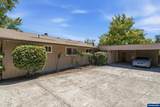 1740 Woodland Dr - Photo 6