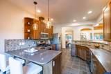 3559 Glenridge Dr - Photo 2