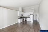 300 Santiam - Photo 16