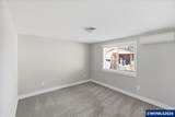 300 Santiam - Photo 20