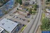 300 Santiam - Photo 43