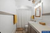 440 17th St - Photo 15