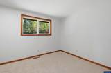 1249 Maple St - Photo 15