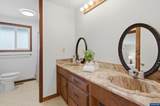 1249 Maple St - Photo 19