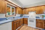 1249 Maple St - Photo 9