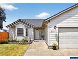 4037 Lansdowne Ct - Photo 2