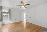 2742 Bluff Av - Photo 18