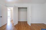 2742 Bluff Av - Photo 19