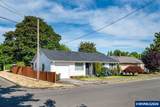 320 7th St - Photo 2