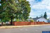 320 7th St - Photo 3