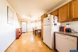 1017 Lake Dr - Photo 14