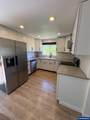 1060 Marion Av - Photo 15