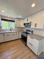 1060 Marion Av - Photo 16