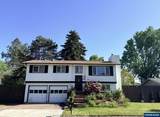 1060 Marion Av - Photo 2