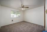 607 32nd Av - Photo 13