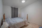 3200 Oak Terrace #21 Dr - Photo 18