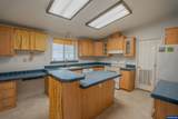 3200 Oak Terrace #21 Dr - Photo 6