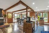 1360 Laurelwood Dr - Photo 21