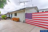 1360 Laurelwood Dr - Photo 4