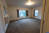 2306 3rd - Photo 32