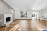 782 Lockwood Ln - Photo 4