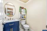 226 Breezy Wy - Photo 15