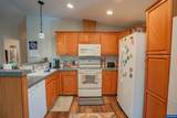 3200 Oak Terrace #3 Dr - Photo 4