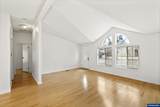1035 Cedar Hill Ct - Photo 5